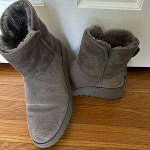 Ugg Kristin Boot 7.5 grey